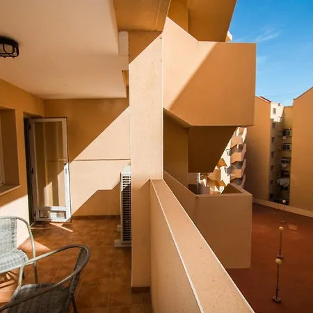 Magic Atrium Plaza *