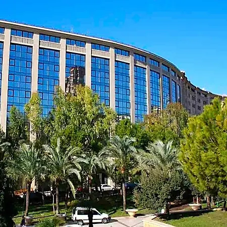 Magic Atrium Plaza * בנידורם