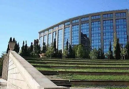 Magic Atrium Plaza דירה *