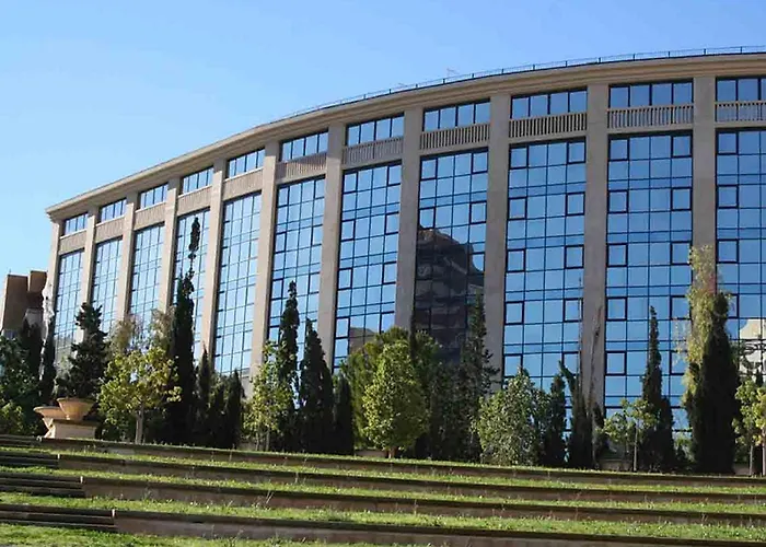 Magic Atrium Plaza *